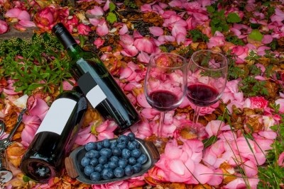 How winemakers are innovating with blueberries. GettyImages/anutr tosirikul