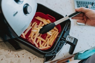 The popularity of air fryers has never been greater. Image Source: Getty Images/andreswd