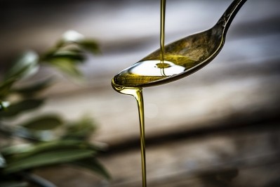 Is it right that the healthiest of the edible oils can never achieve a perfect Nutri-Score? GettyImages/fcafotodigital