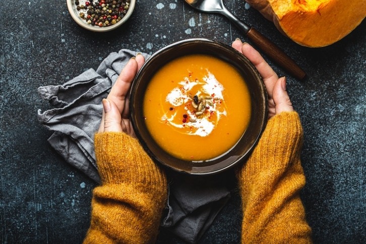 Consumers are embracing comfort foods during these times of uncertainty. GettyImages/thesomegirl